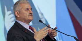 Kryeministri turk: Kush shkel ligjin gjatë detyrës, do të ndëshkohet rreptësisht