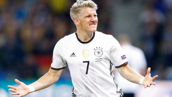 Schweinsteiger dhe Howedes qetësojnë Low