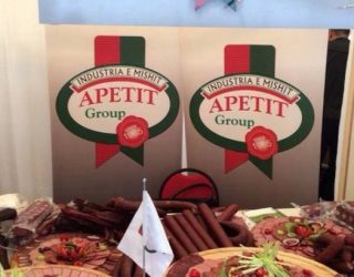 “Apetiti” çon lopë të ngordhur në fabrikë