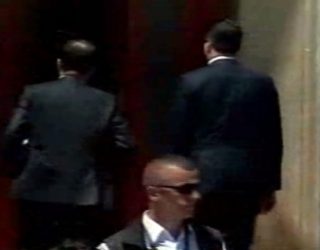 Keqkuptimi, Meta dhe ambasadorët e prisnin te Kryesia, Basha shkon në Parlament