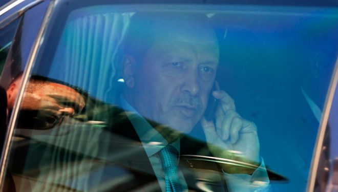 The Washington Post godet Erdoganin: Po e organizon grushtin tënd politik