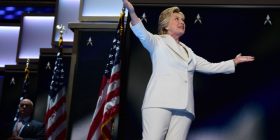 Clinton bën historinë si kandidatja e parë femër për president