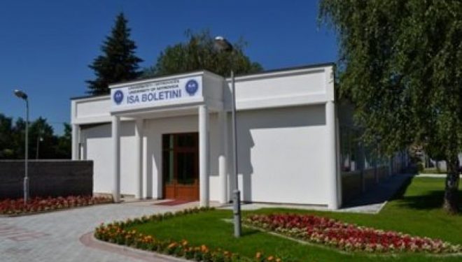 Në Universitetin e Mitrovicës 2027 kandidatë për studentë