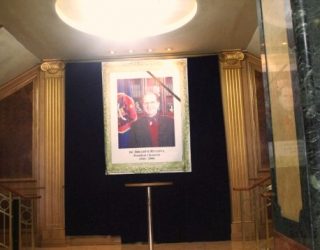 LDK: Akt vandal largimi i fotografisë së Presidentit Rugova nga Kuvendi