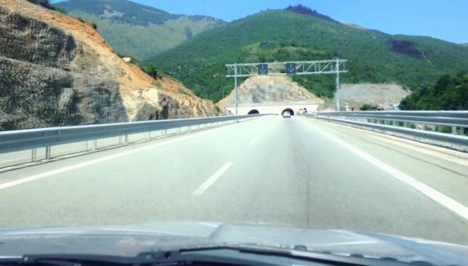 Rruga e Kombit për 30 vjet në duar të Turqisë