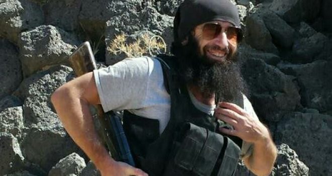 Luftëtarët shqiptarë të ISIS-it që krenohen haptas me xhihadin (Foto+Video)