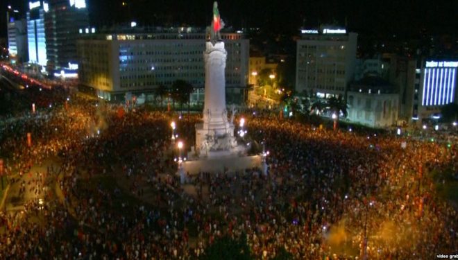 Portugezët priten si heronj në Lisbonë, pas fitores në EURO 2016