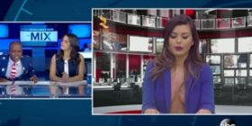 Prezantuesit amerikanë të lajmeve i kap gazi me kolegen e tyre shqiptare (Video)