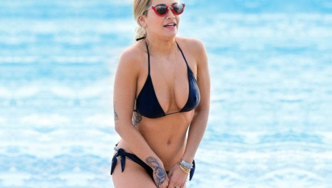 Rita Ora në Ulqin të Buna rrezitet në dyshekë me Lewis Hamilton (Foto)