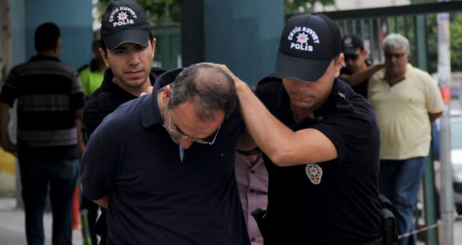 Ai: Të burgosurit në Turqi janë torturuar e përdhunuar