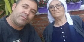 Rexhep Selimit i vdes nëna, ky është mesazhi prekës i tij! (Foto)