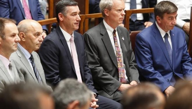 Liderët politikë në takim me Ambasadorët e Quintit
