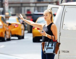 Nina Agdal me kontratë marramendëse për modelim, DiCaprio e pëkrahë (Foto)