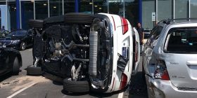 Përplas Mercedesin 6 sekonda pasi e blen