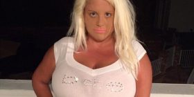 Shpenzon kaq shumë për t’u dukur si Barbie