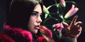 Shqiptrarja Dua Lipa, kryefjalë e Capitol FM
