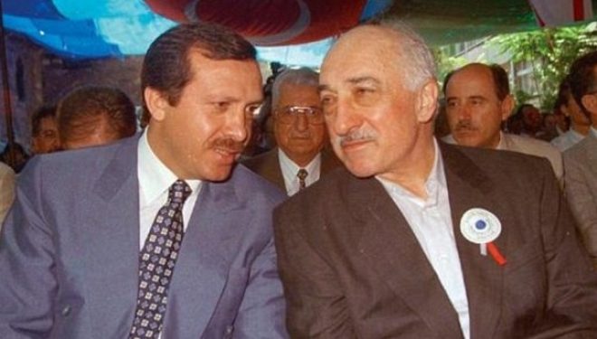 Zanafilla e konfliktit Erdogan-Gulen (Foto)