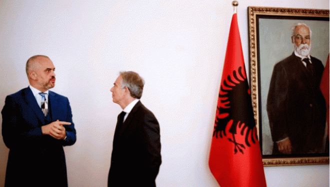 “Tony Blair transporton drogën e Edi Ramës në shtetet e Perëndimit”