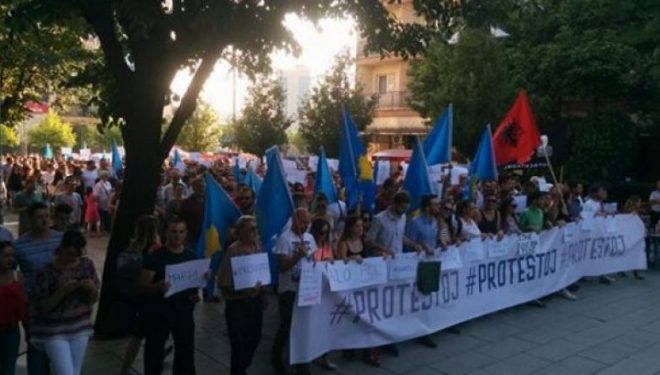 Vazhdon marshi protestues kundër “Pronto 11”