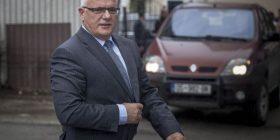 Djali i Adem Grabovci: Babush, Fidani s’e di anglishten | Adem Grabovci: Le ta kap ta mëson anglishten