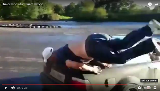 Përplaset nga miku që po bënte “drift”-VIDEO