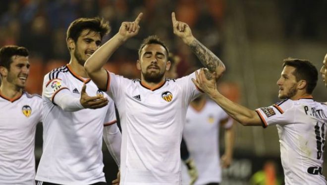 Valencia shokon Barcelonën për Alcacern