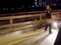 Çifti ndalon dhe bën seks në mes të autostradës (Foto-Video+18)