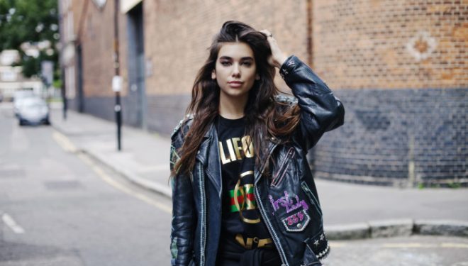 Dua Lipa paralajmëron se do ta “ndezë” Prishtinën