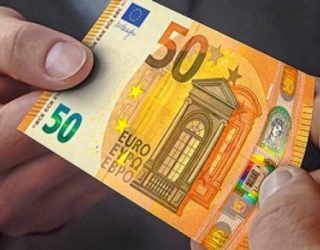 Kontrollojini xhepat, nëse e keni këtë kartëmonedhë prej 50 euro mund t’ju bëjë të pasur