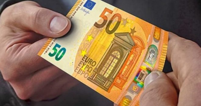 Kontrollojini xhepat, nëse e keni këtë kartëmonedhë prej 50 euro mund t’ju bëjë të pasur