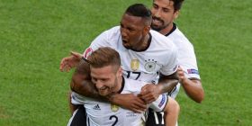 Arsenal-Valencia, vazhdojnë bisedimet për Mustafin…