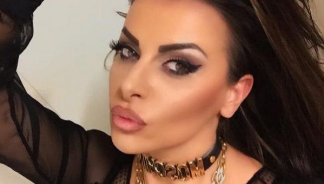 E tmerrshme çka i bën Gjystja babait (Foto)
