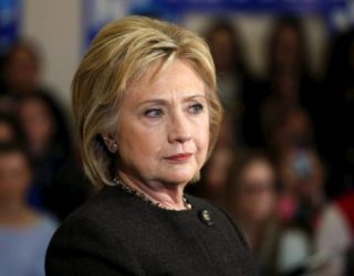 Ish-presidenti George H. W. Bush do të votojë për Hillary Clinton (Foto)