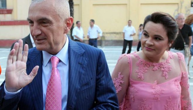 Pushimet e Ilir Metës e Monika Kryemadhit (Foto)