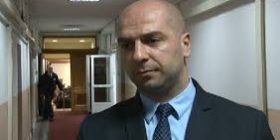 Lista Serbe dënon përdhosjen e xhamisë në Velikincë
