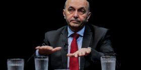 Mustafa: Kufijtë janë caktuar kur është çliruar Kosova