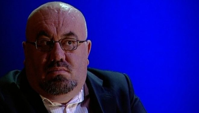 Analisti shqiptar Kastriot Myftaraj: Nuk jam krenar me Majlinda Kelmendi, s’duhet të jeni as ju