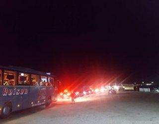 Kolonë në kufi me Serbinë, pritjet zgjasin mbi dy orë (Foto)