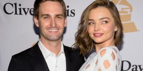 Miranda Kerr tejet e dashuruar me të dashurin miliarder (Foto)