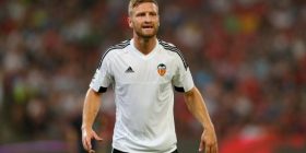 Mustafi drejt Arsenalit, Valencia gjen zëvendësuesin e shqiptarit