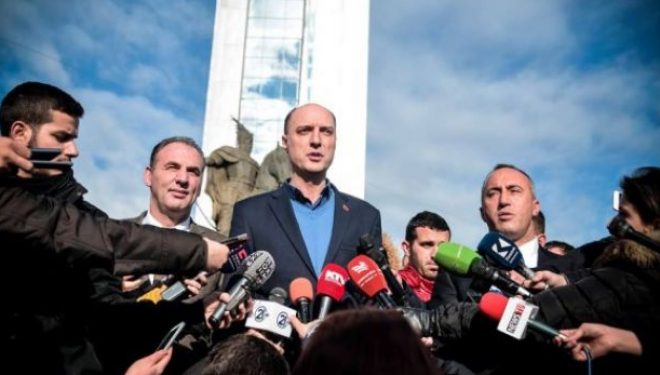 Analistet: opozita e ka humbur fuqinë