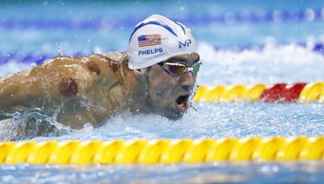 Phelps fiton medaljen e 21 të artë olimpike