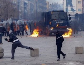 Analistët: 1 shtatori mund të jetë i tmerrshëm