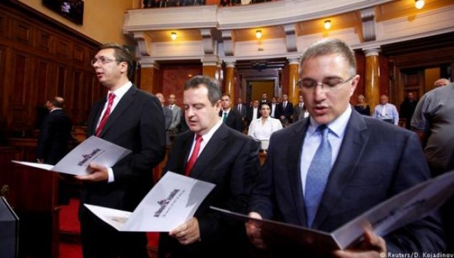 Betimi i Qeverisë së Serbisë, Beogradi përsëri nuk heq dorë nga Kosova