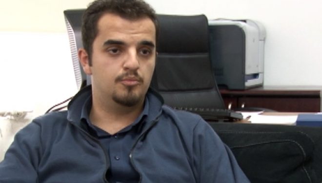 Vetëvendosje tregon kush është personi që sulmoi komunën me ngjyrë e shtalba
