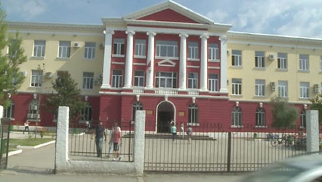 Studentët shqiptarë nga rajoni, jo më leje qëndrimi në Shqipër