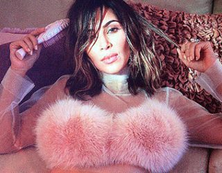 Seti më i çuditshëm fotografik i Kim Kardashian