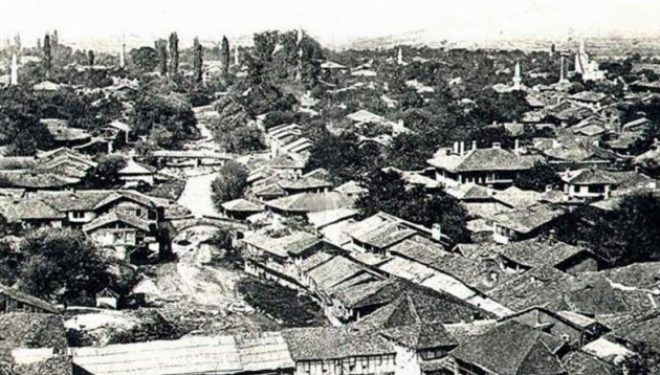Viti 1940: Shqiptarë, serbë dhe italianë