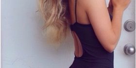 Njihuni me drenicaken e cila po i çmend të gjithë me të pasmet e saj (Foto)