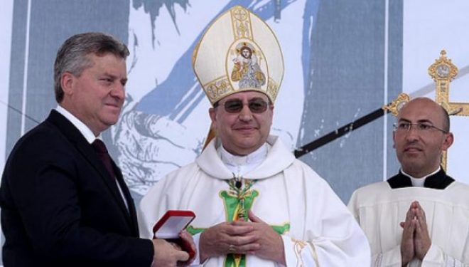 Ivanov: Amanetin që na la Shën Tereza ta përdorim si model për bashkëjetesë në Maqedoni
